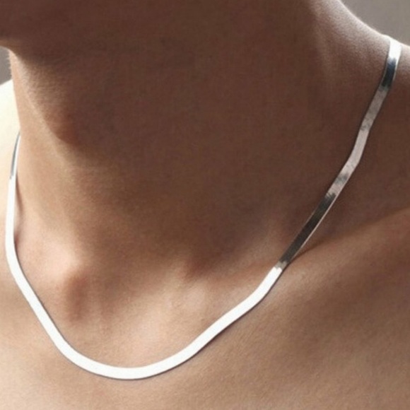 ¥ NEW 925 STERLING SILVER HERRINGBONE NECKLACE - Picture 2 of 6